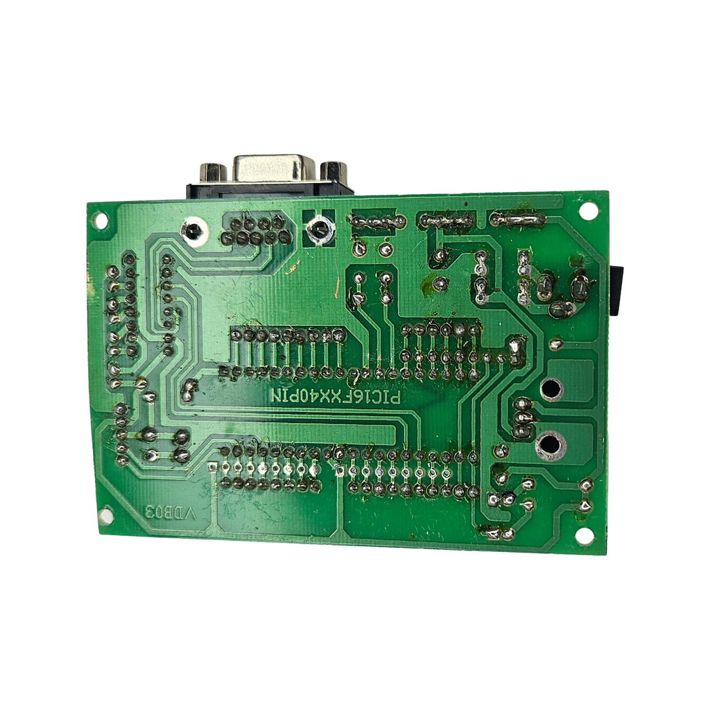 PIC 16F and 18F Microcontroller Development Board with Serial Port and IC Socket