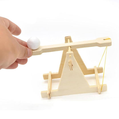 Wooden Trebuchet Catapult DIY STEM Science Project Kit – Medieval Counterweight Siege Machine Model Educational Physics Experiment Toy for Kids, School Projects & Engineering Learning